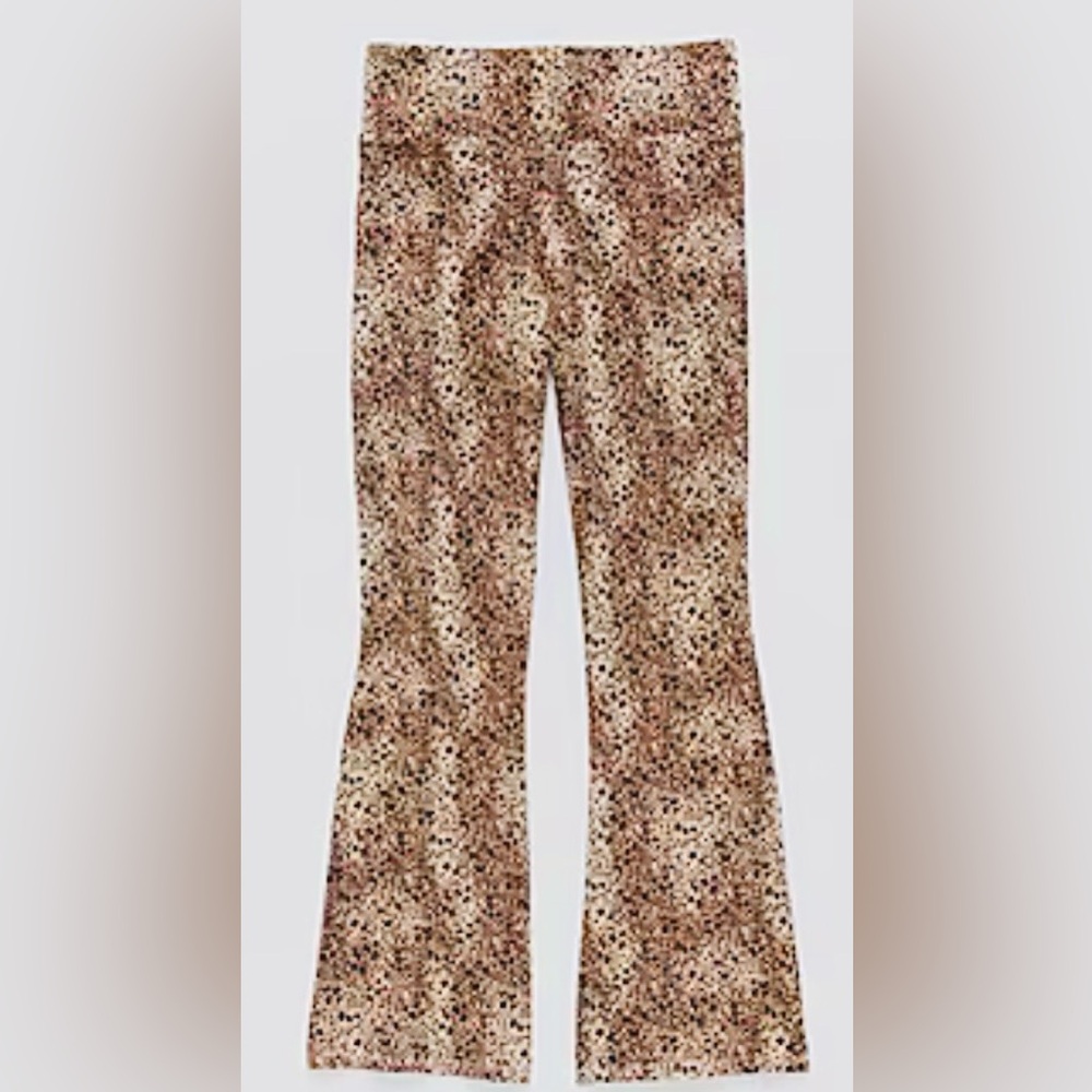 Thereabouts girls Leopard print leggings Flared Legs Size 4T/5 XXS NWOT - Picture 2 of 2
